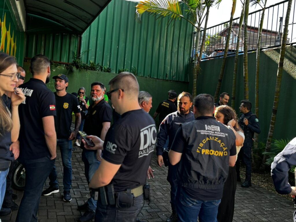 Operação contra pirataria apreende mais de R$ 1,2 milhão em mercadorias em Chapecó