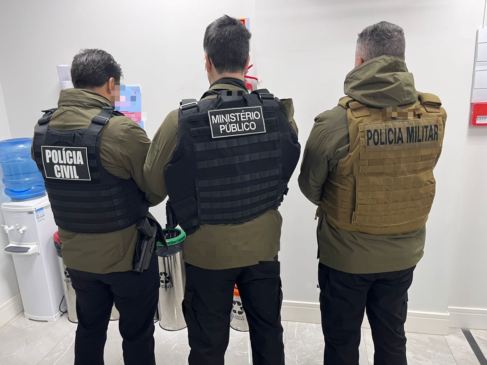 GAECO deflagra operação contra tráfico de drogas e investiga possível envolvimento de agente público em SC