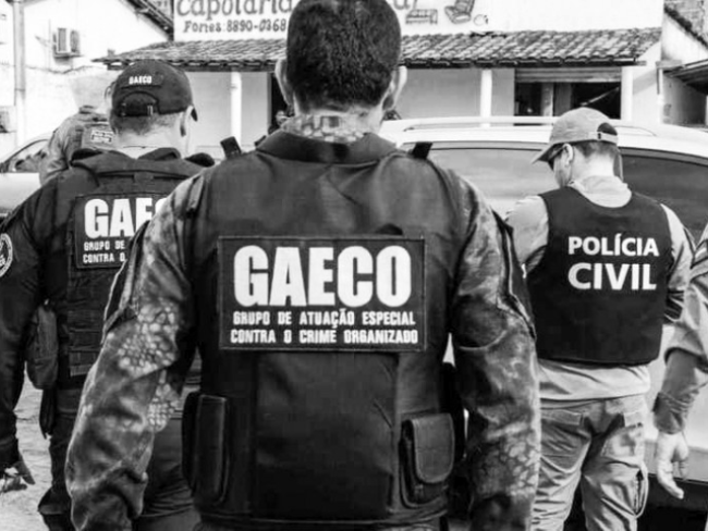 Operação do GAECO cumpre mandados contra facção que atuava dentro e fora de presídios em SC