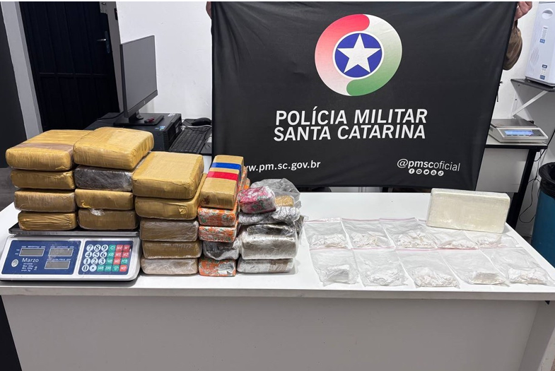 Polícia Militar apreende mais de 20 quilos de drogas em casa abandonada no interior de Cordilheira Alta
