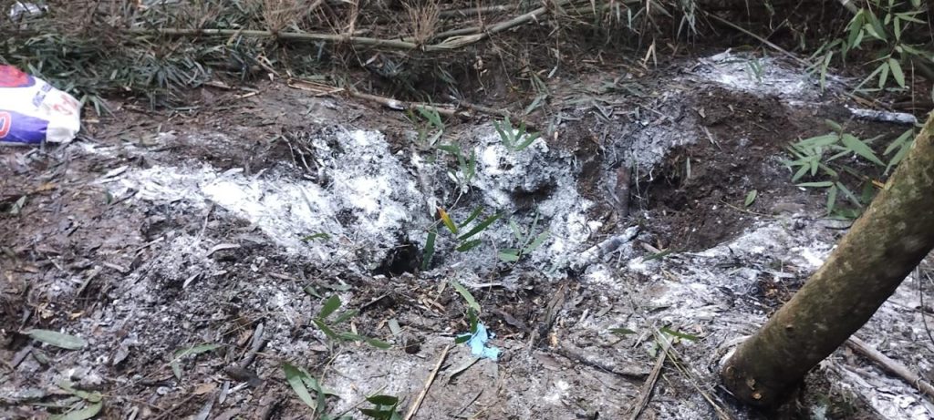 QUATRO PESSOAS SÃO PRESOS AO TENTAR ENTERRAR CORPO EM CHAPECÓ