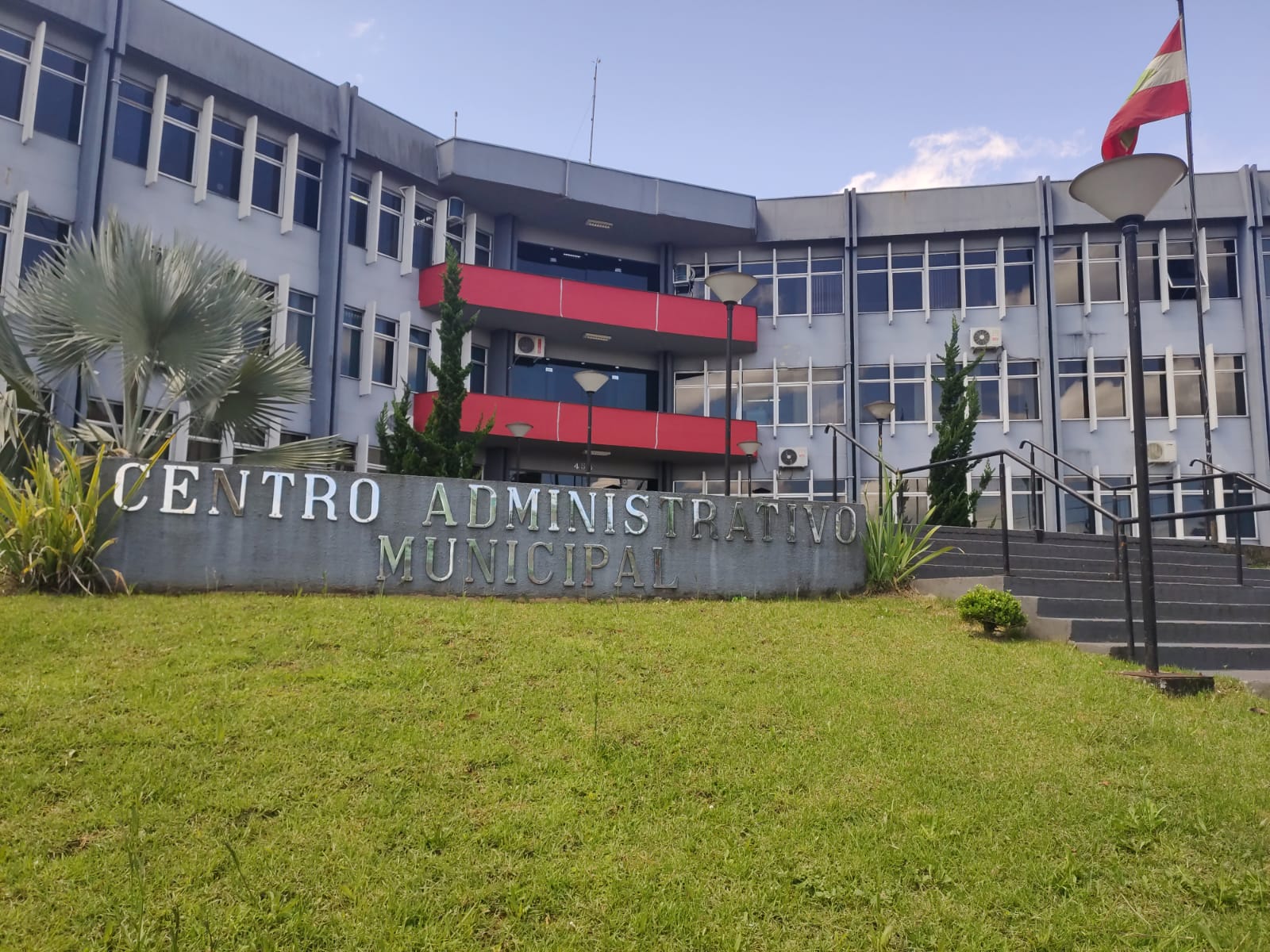 Prefeitura de Xanxerê propõe mudanças na Lei Orgânica e fim da estabilidade para novos servidores