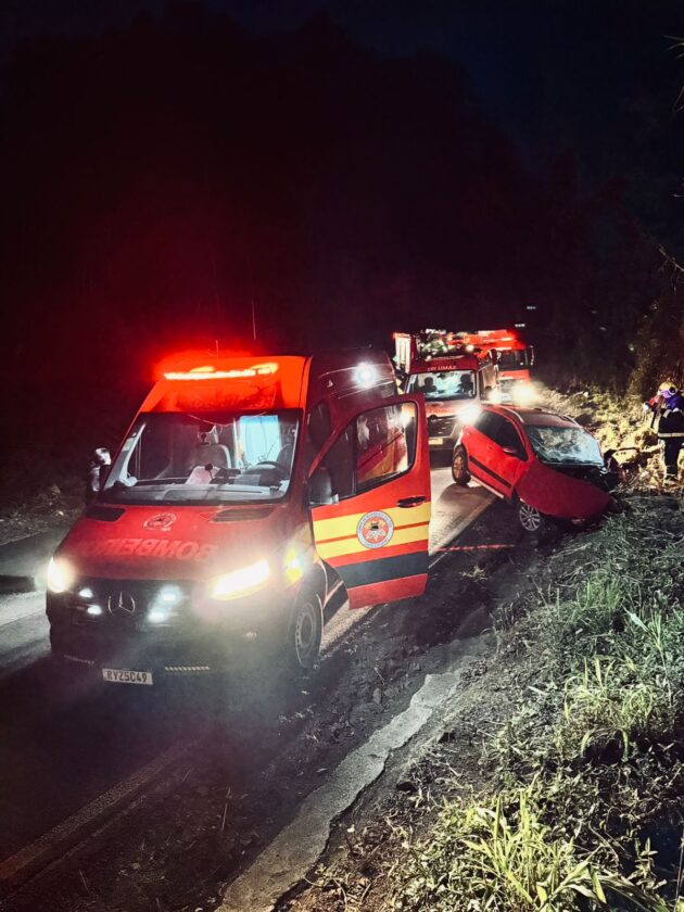 Homem fica gravemente ferido após capotamento na SC-155 entre Seara e Xavantina