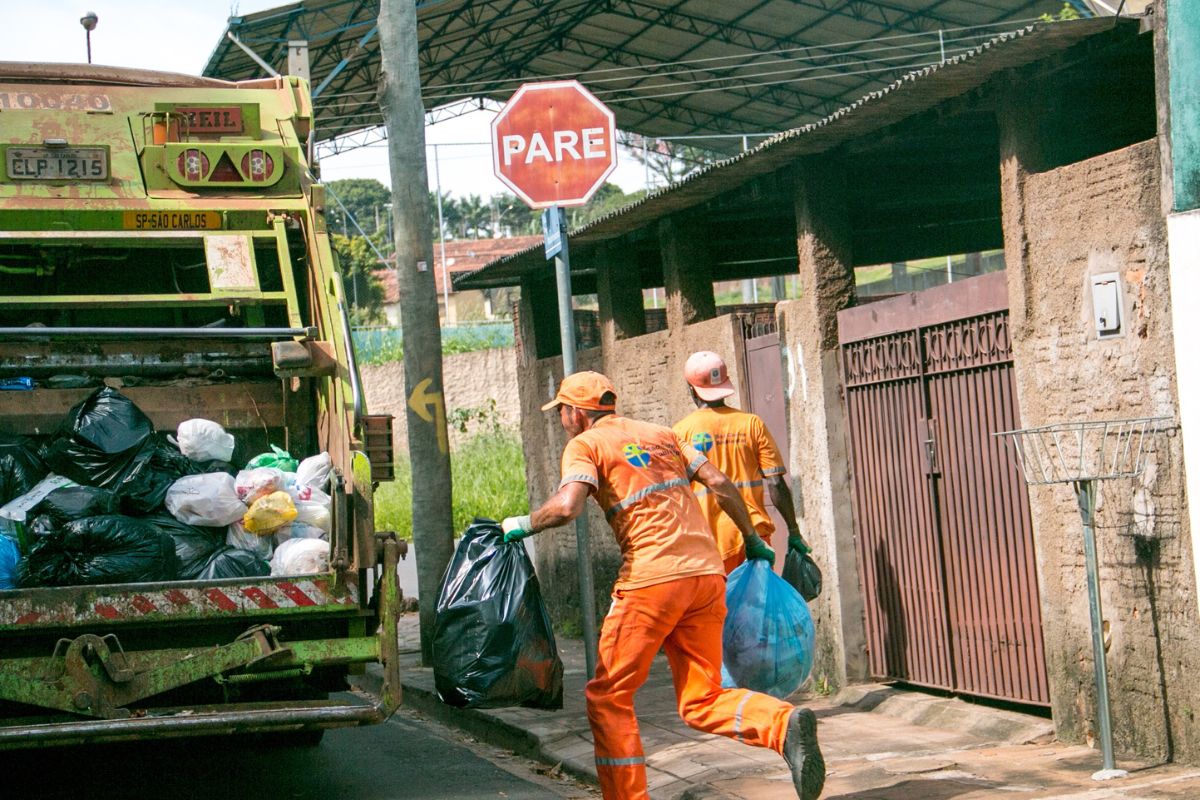 TCE suspende licitação milionária da coleta de lixo em Treze Tílias após apontar irregularidades