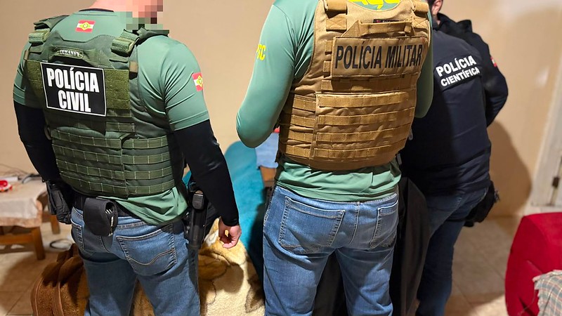 Operação “Deep Trace” apura armazenamento de material de abuso sexual infantil em Balneário Piçarras