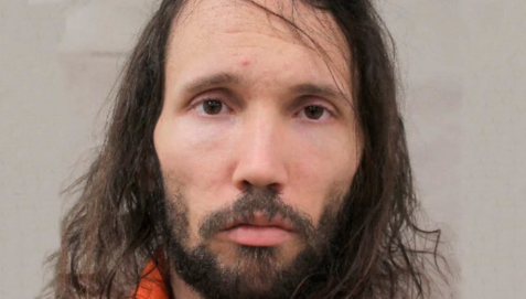 Homem é preso nos Estados Unidos por posse de material ilegal e nega vínculo oficial com Roblox