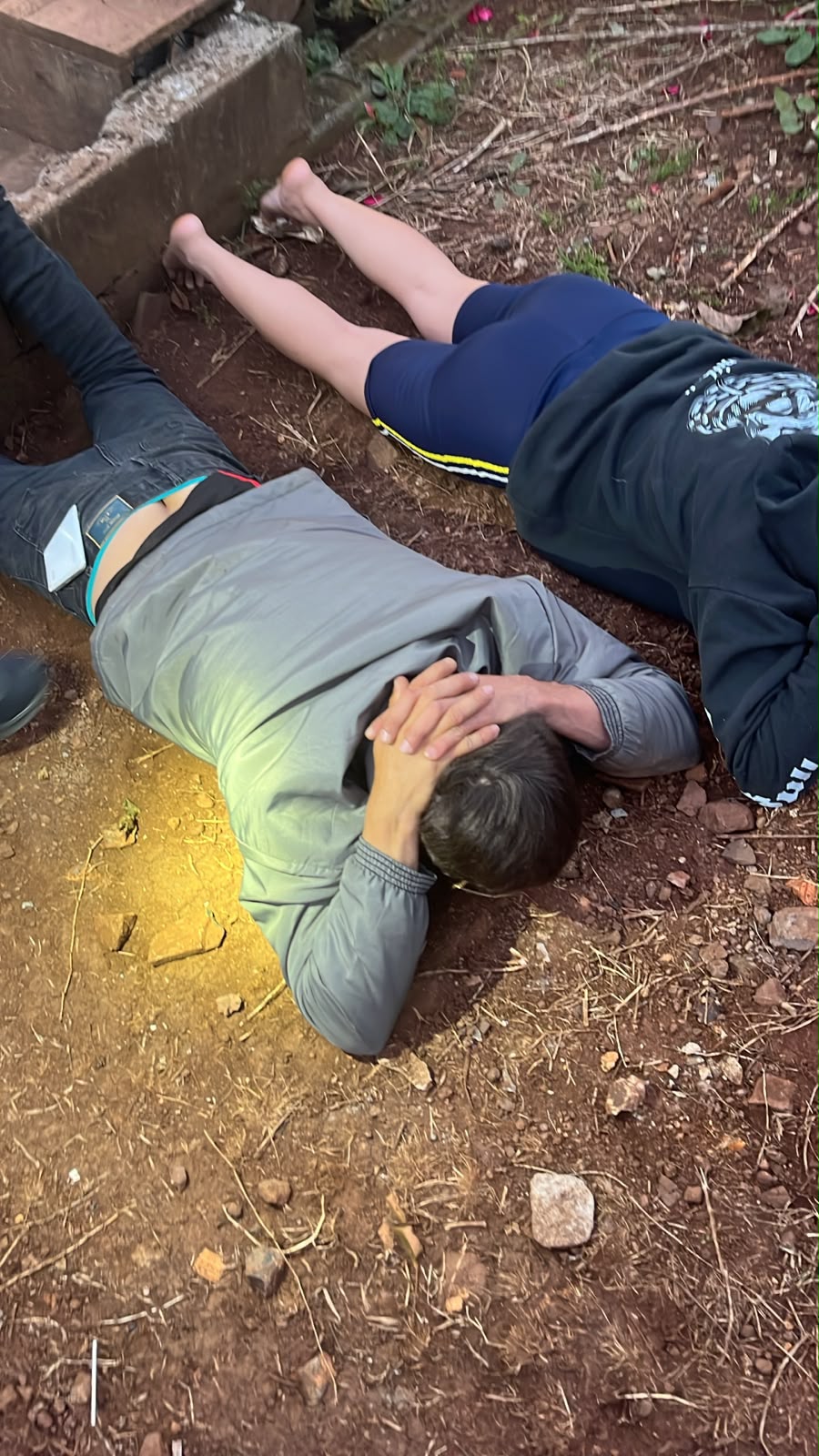 Homem é preso em flagrante após disparos contra adolescentes em São Domingos